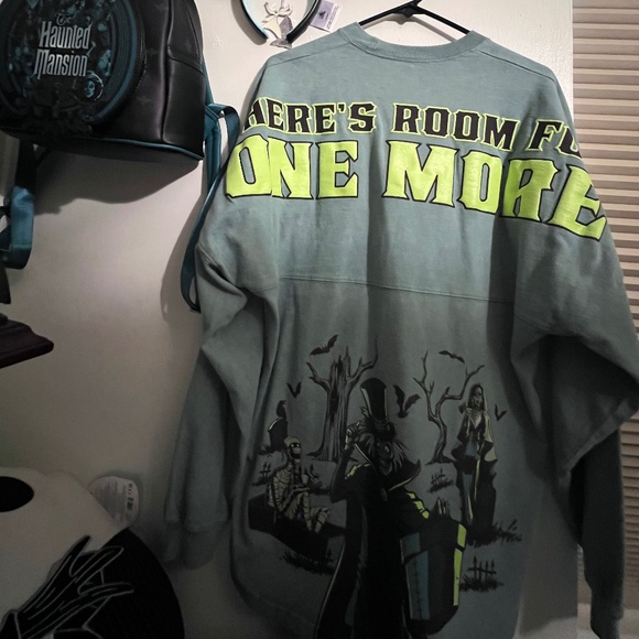 Glow in the dark Haunted mansion jersey - Picture 1 of 7